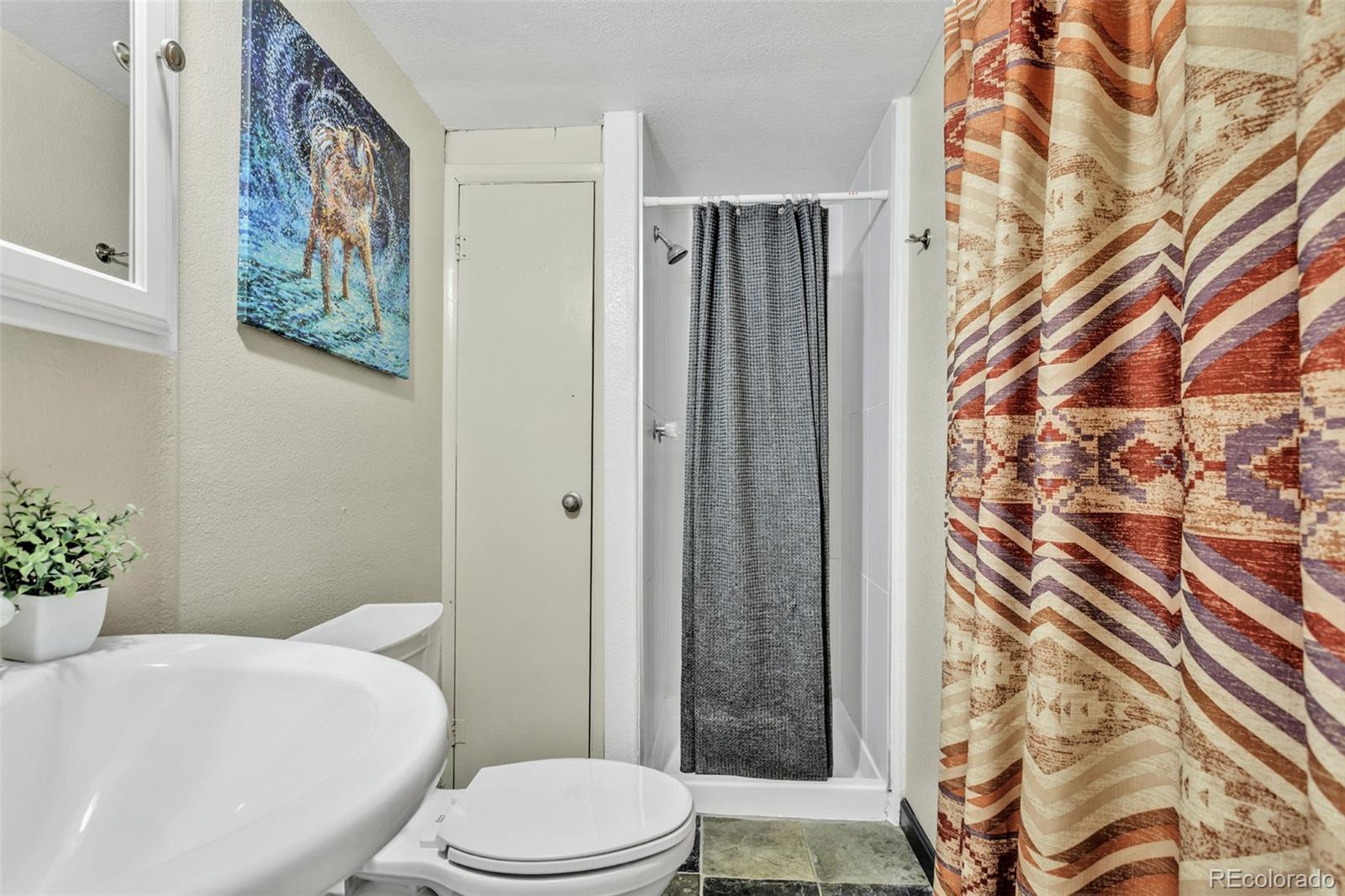 MLS Image #14 for 4971 w hurst place,denver, Colorado