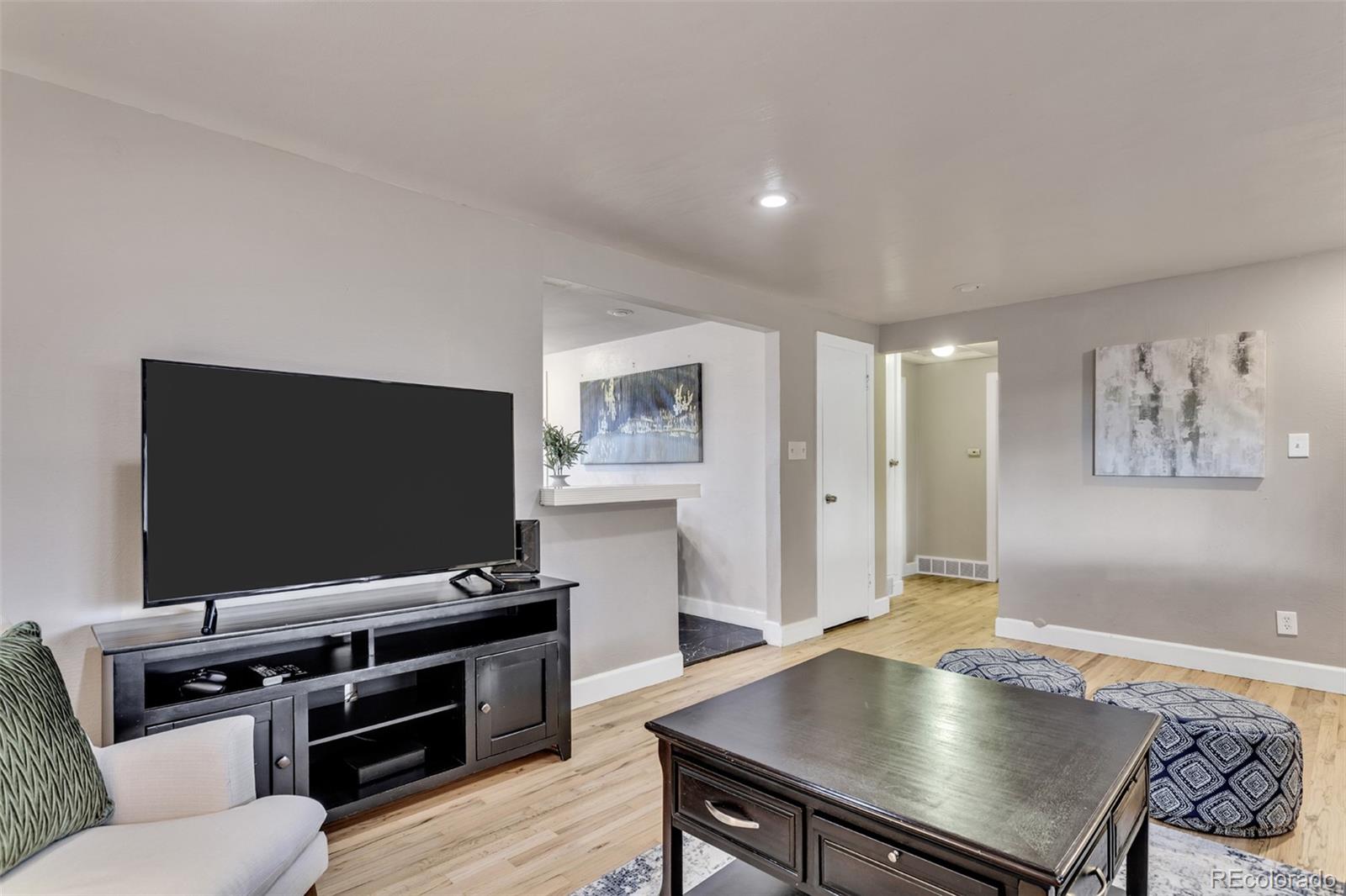 MLS Image #3 for 4971 w hurst place,denver, Colorado
