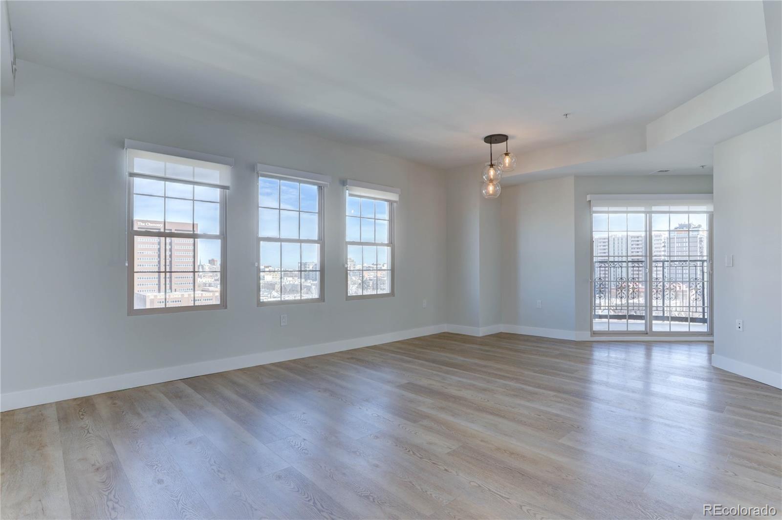 MLS Image #11 for 975 n lincoln street 9i,denver, Colorado