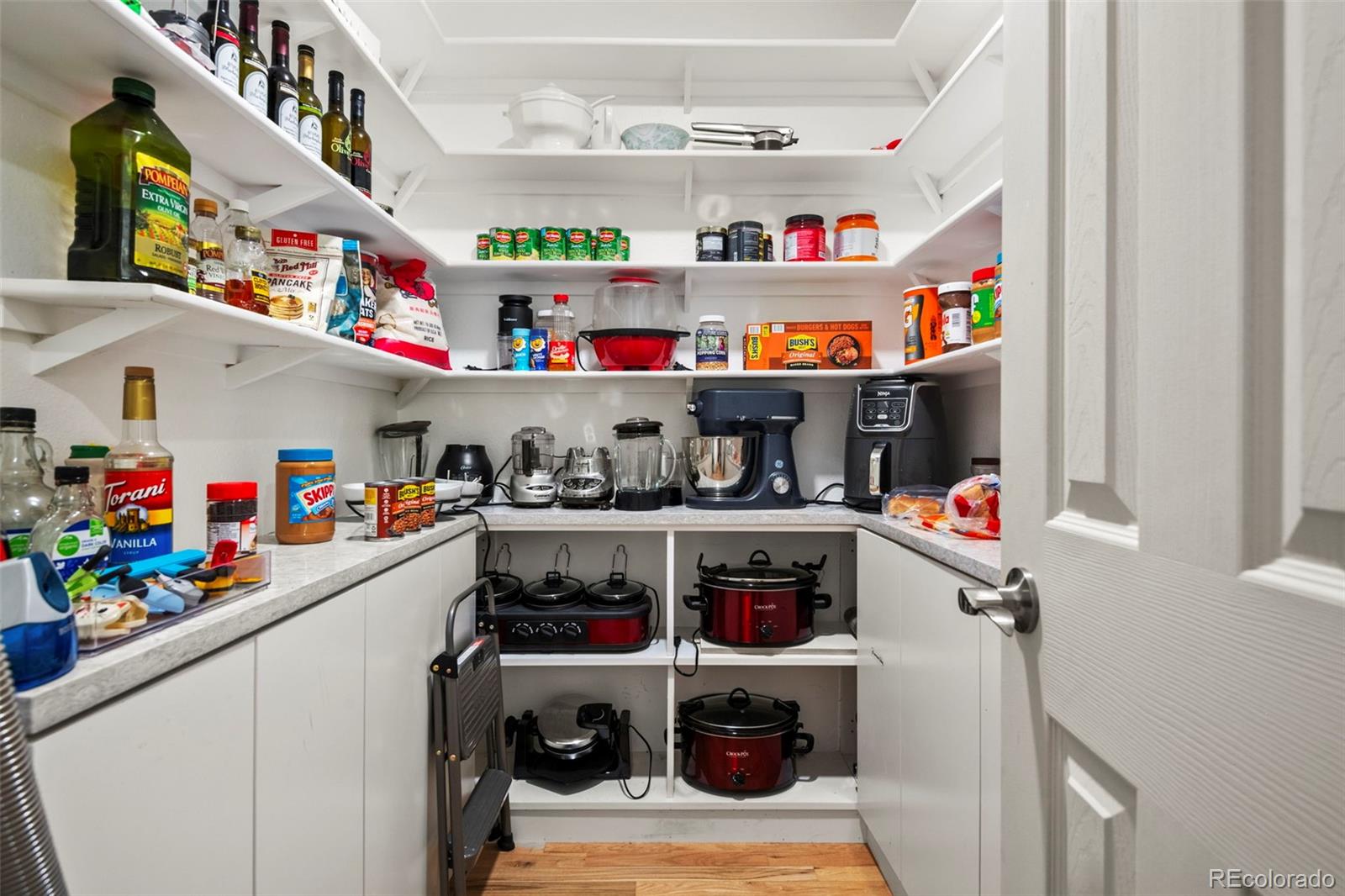 MLS Image #14 for 11360  irma drive,northglenn, Colorado