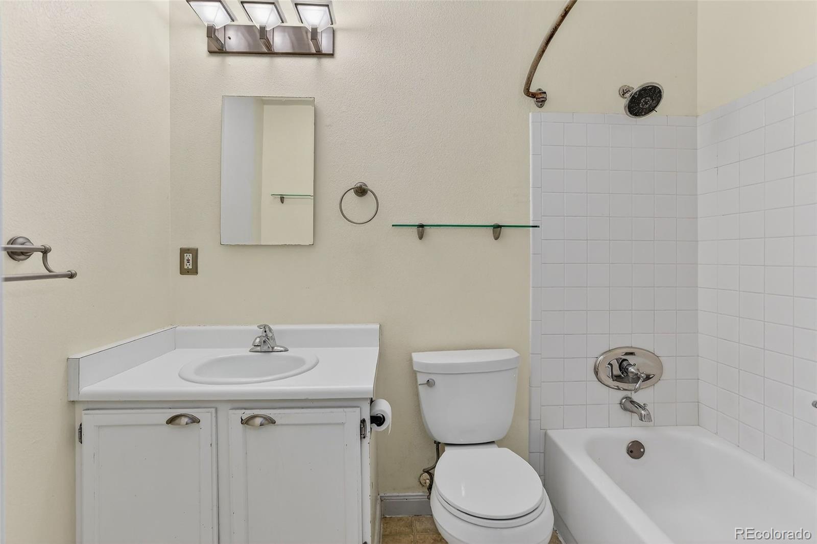 MLS Image #19 for 9901 e evans avenue,aurora, Colorado