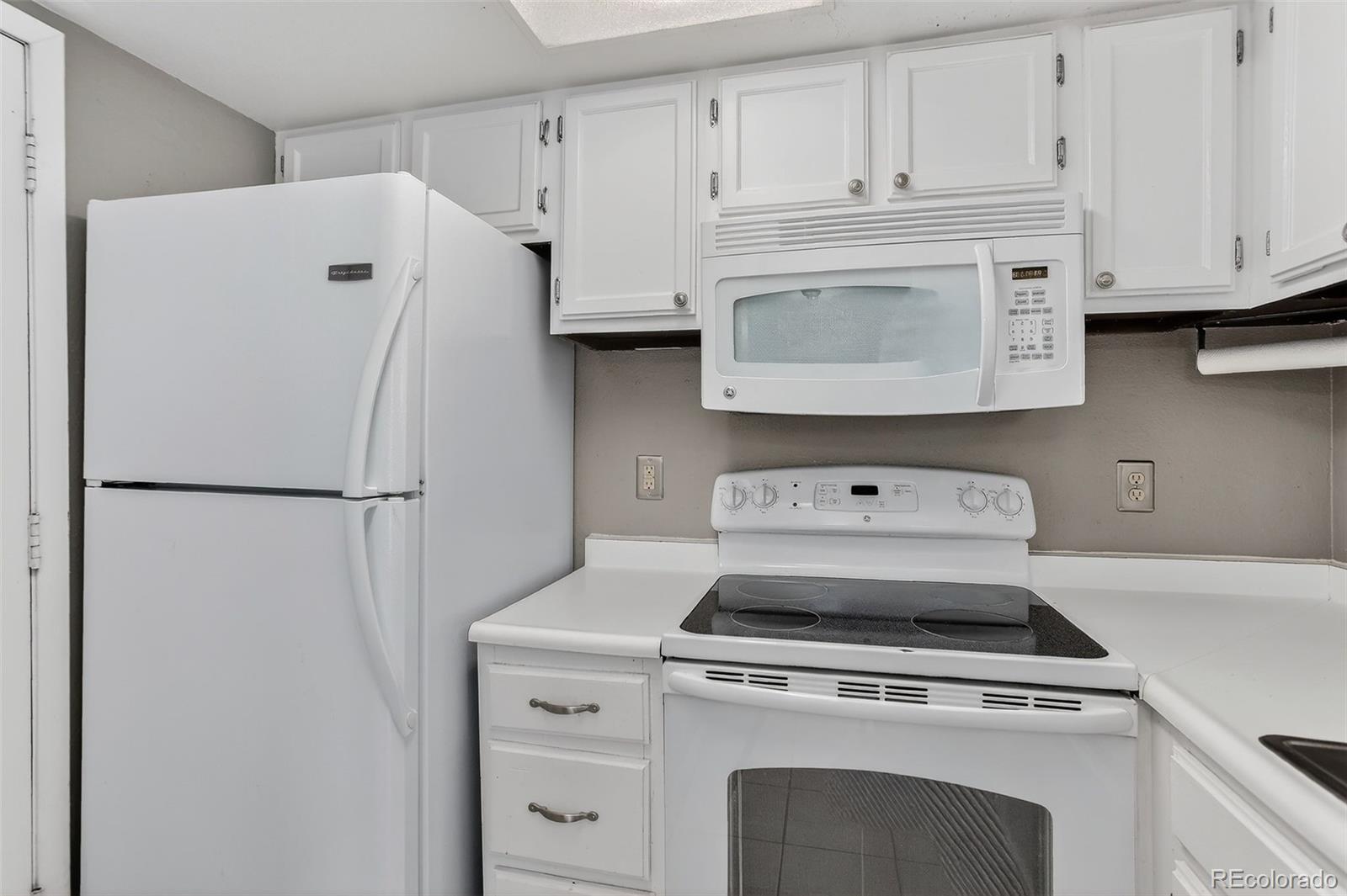 MLS Image #7 for 9901 e evans avenue,aurora, Colorado