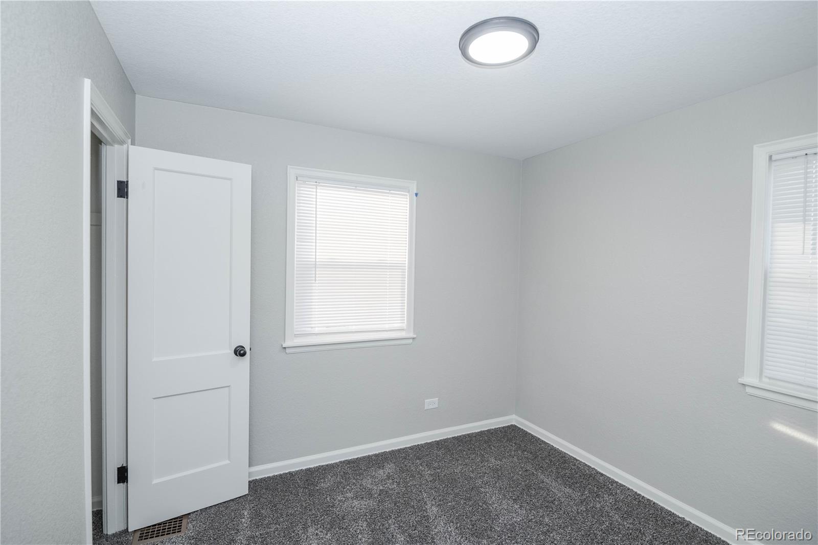 MLS Image #7 for 480 s dale court,denver, Colorado