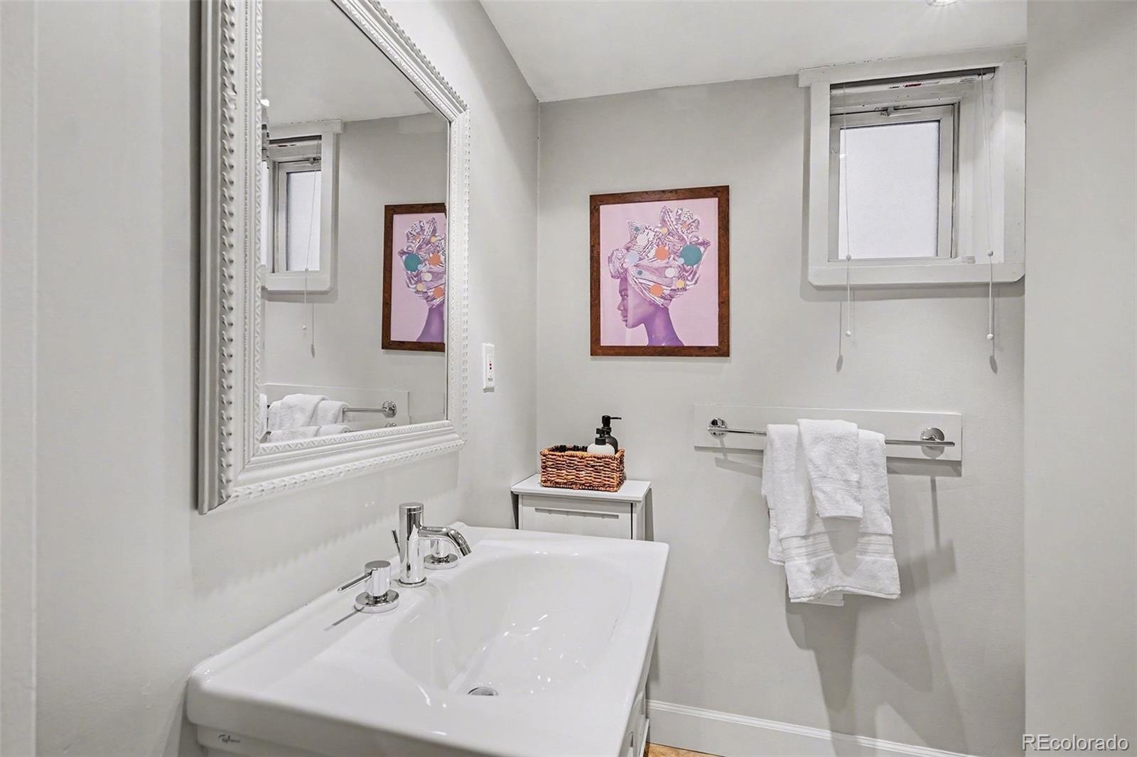 MLS Image #12 for 1501 s york street,denver, Colorado