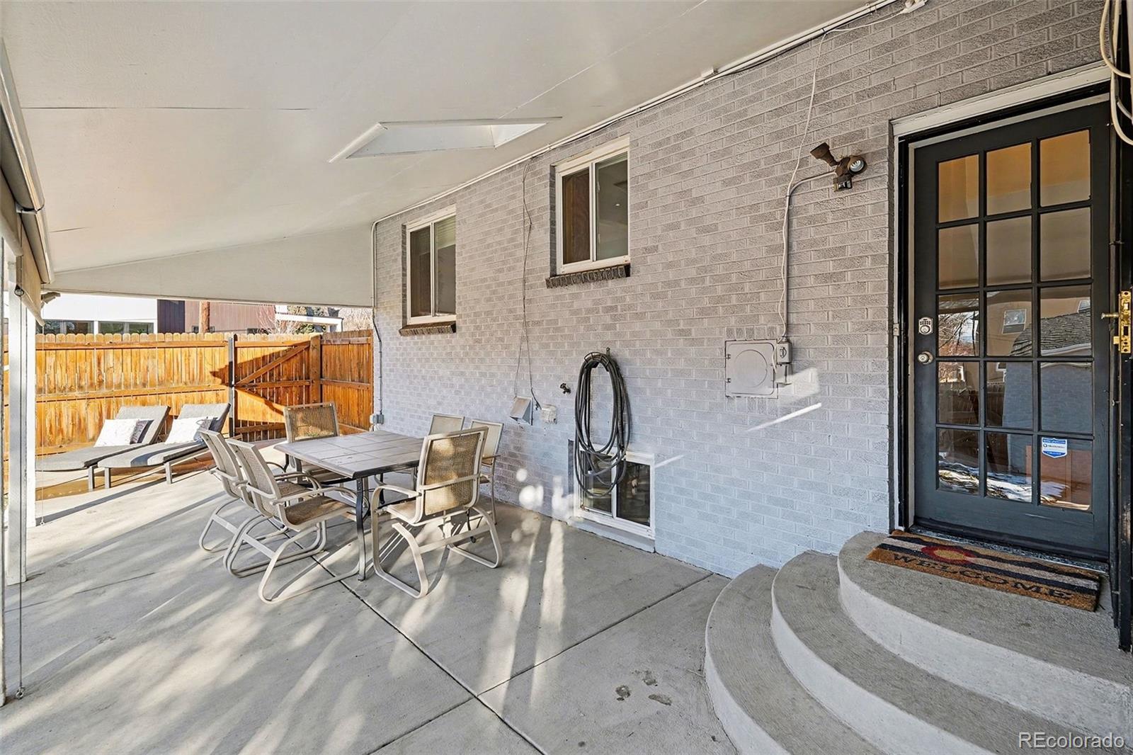 MLS Image #17 for 1501 s york street,denver, Colorado