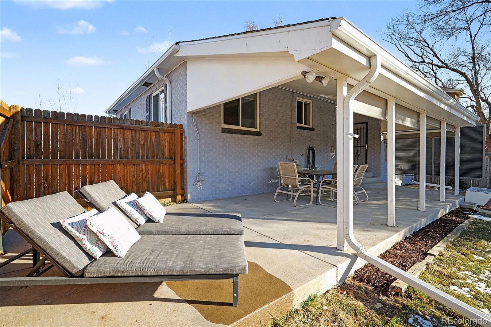 MLS Image #18 for 1501 s york street,denver, Colorado