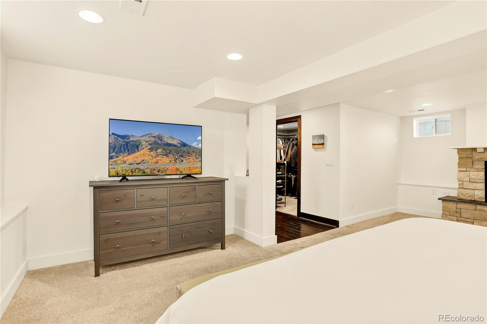 MLS Image #18 for 4104  grove street,denver, Colorado