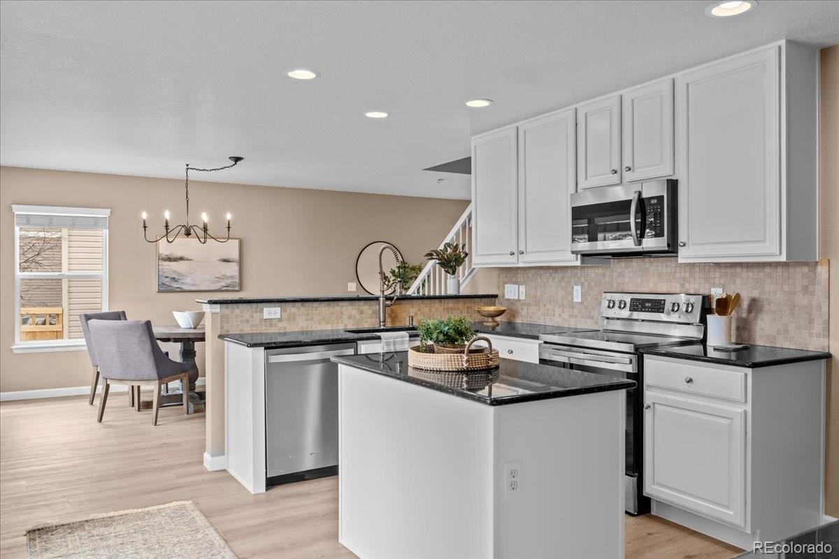 MLS Image #11 for 1798  hogan court,castle rock, Colorado