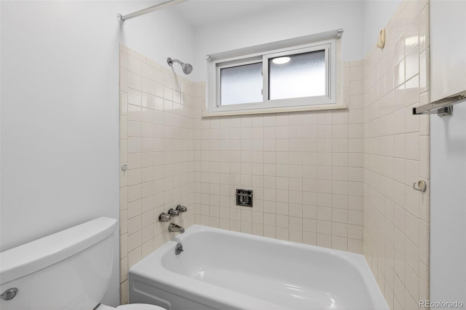 MLS Image #20 for 3303 s verbena court,denver, Colorado