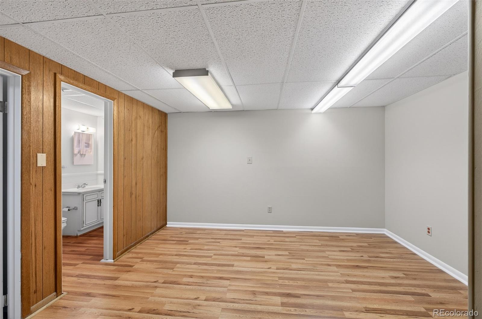 MLS Image #32 for 3303 s verbena court,denver, Colorado