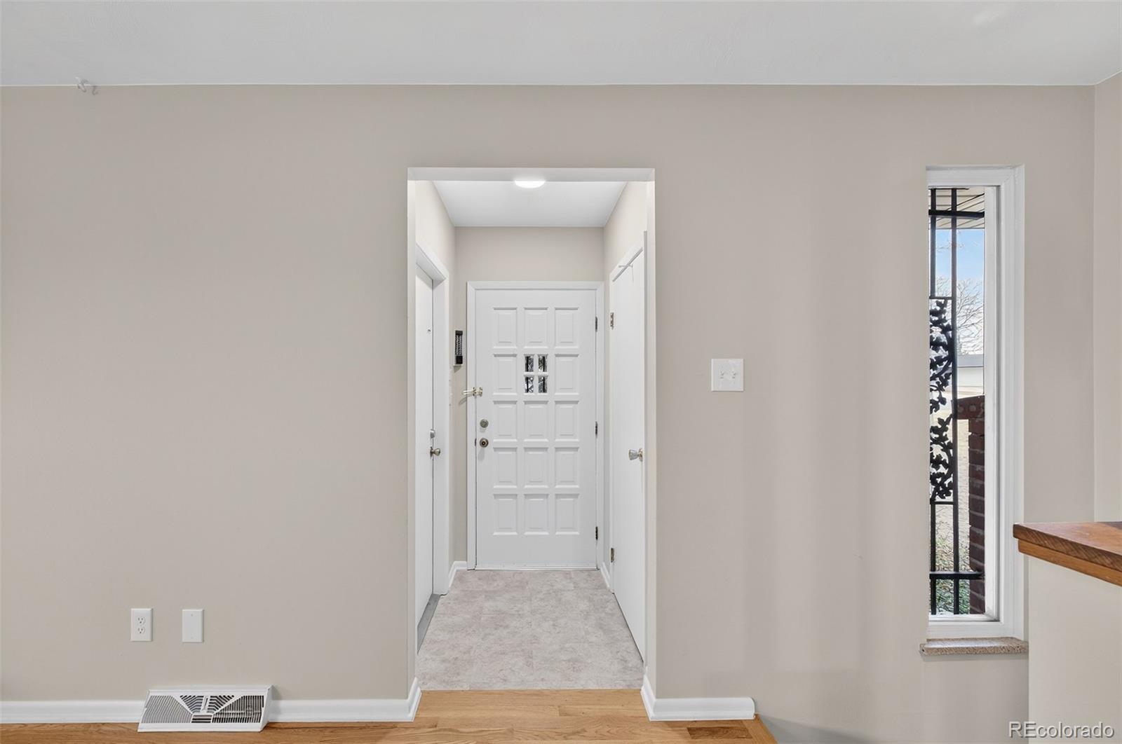 MLS Image #5 for 3303 s verbena court,denver, Colorado