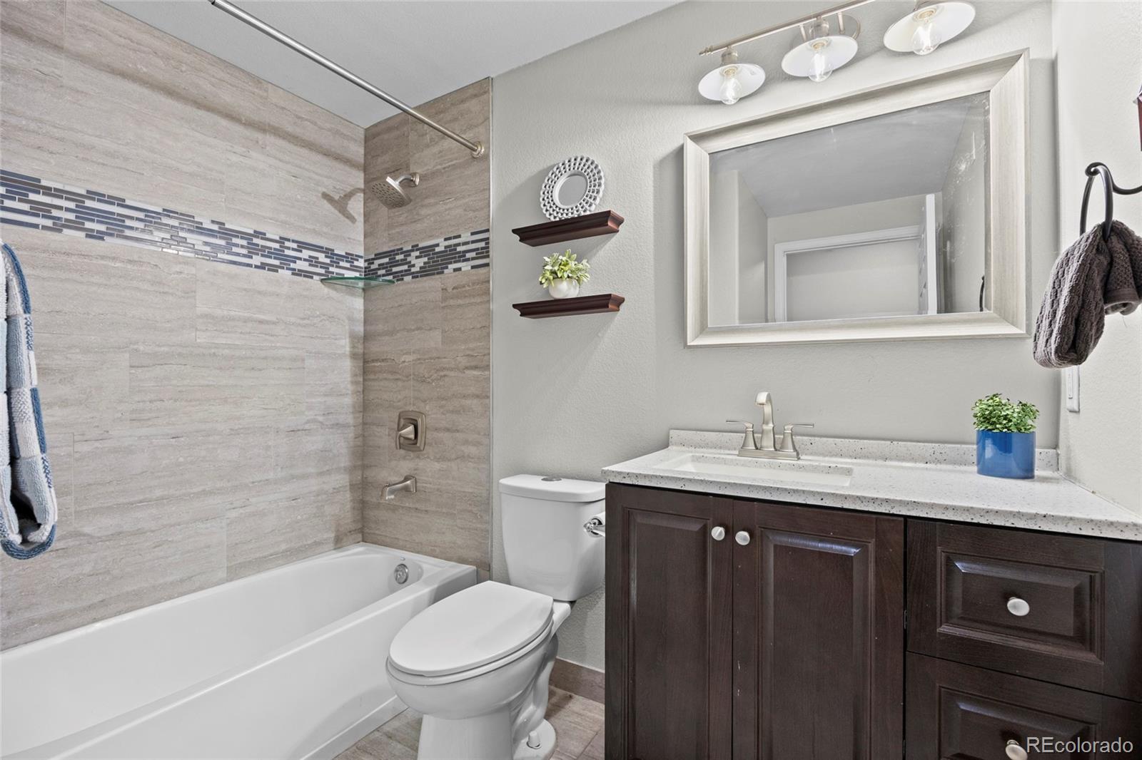 MLS Image #20 for 10805  twenty mile road 104,parker, Colorado