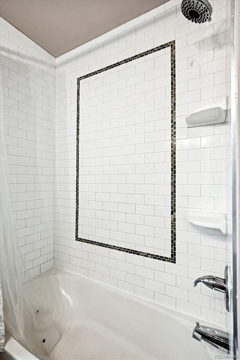 MLS Image #12 for 1700  xenia street,denver, Colorado