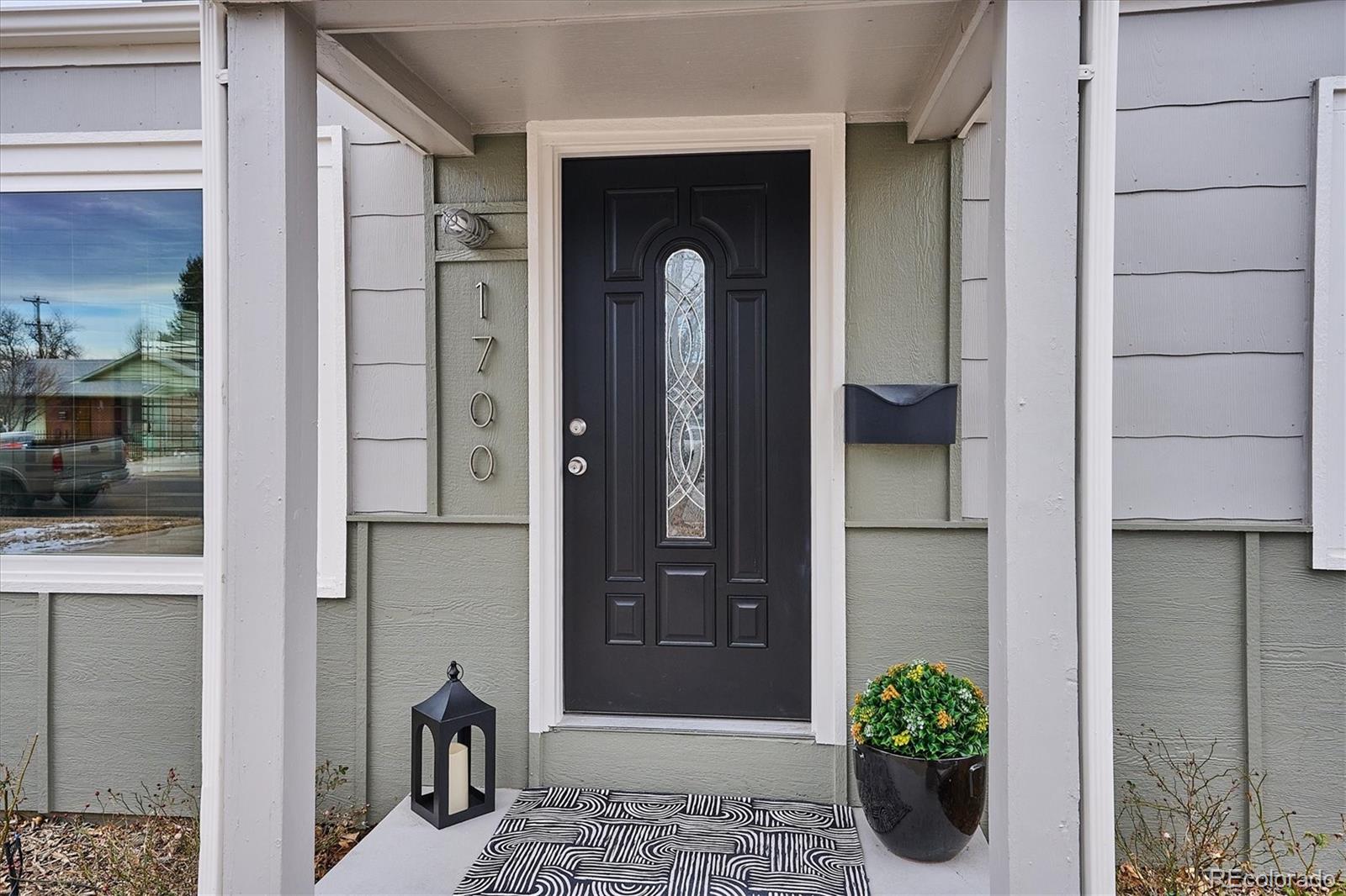 MLS Image #2 for 1700  xenia street,denver, Colorado