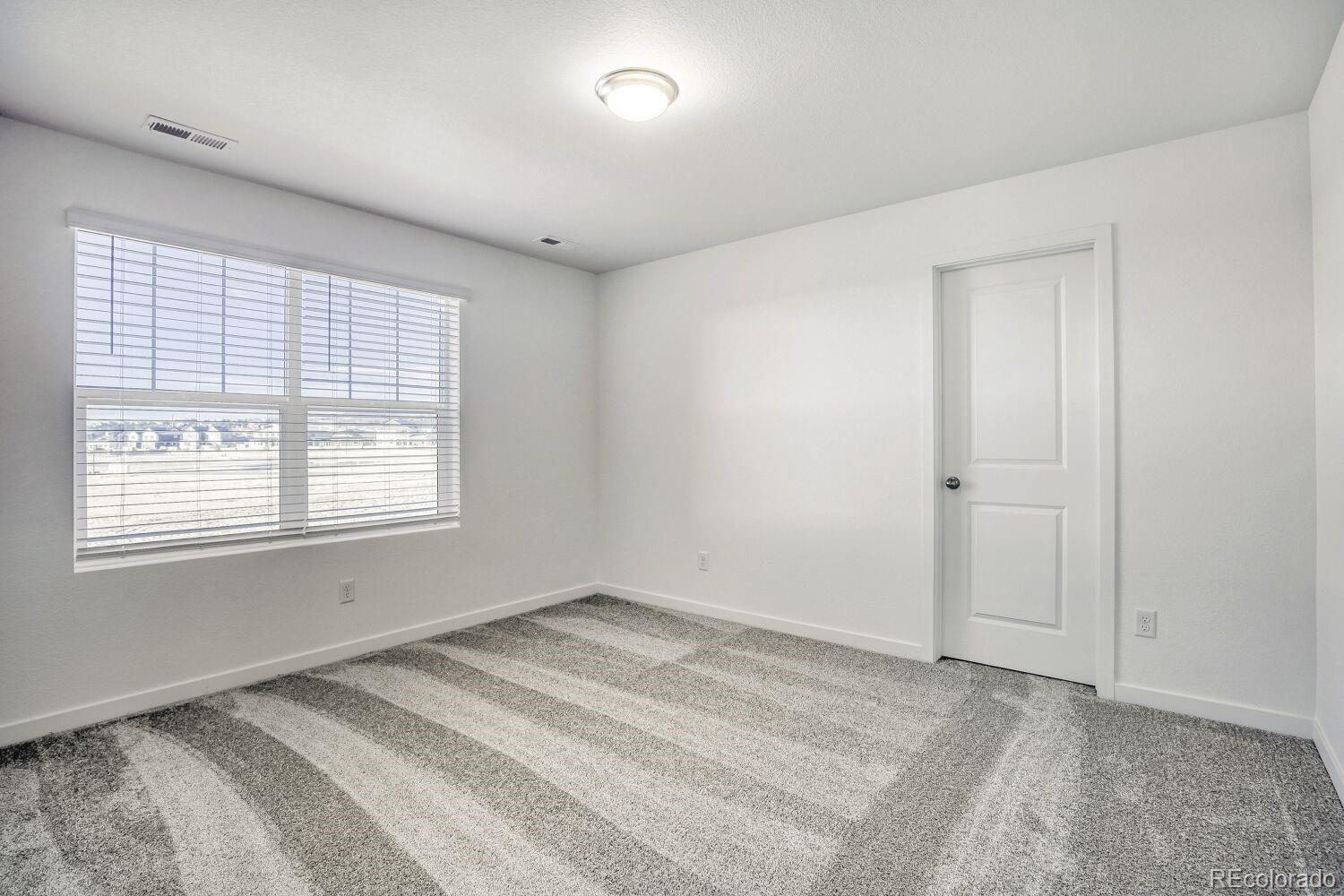 MLS Image #10 for 3551  tabernash drive,loveland, Colorado