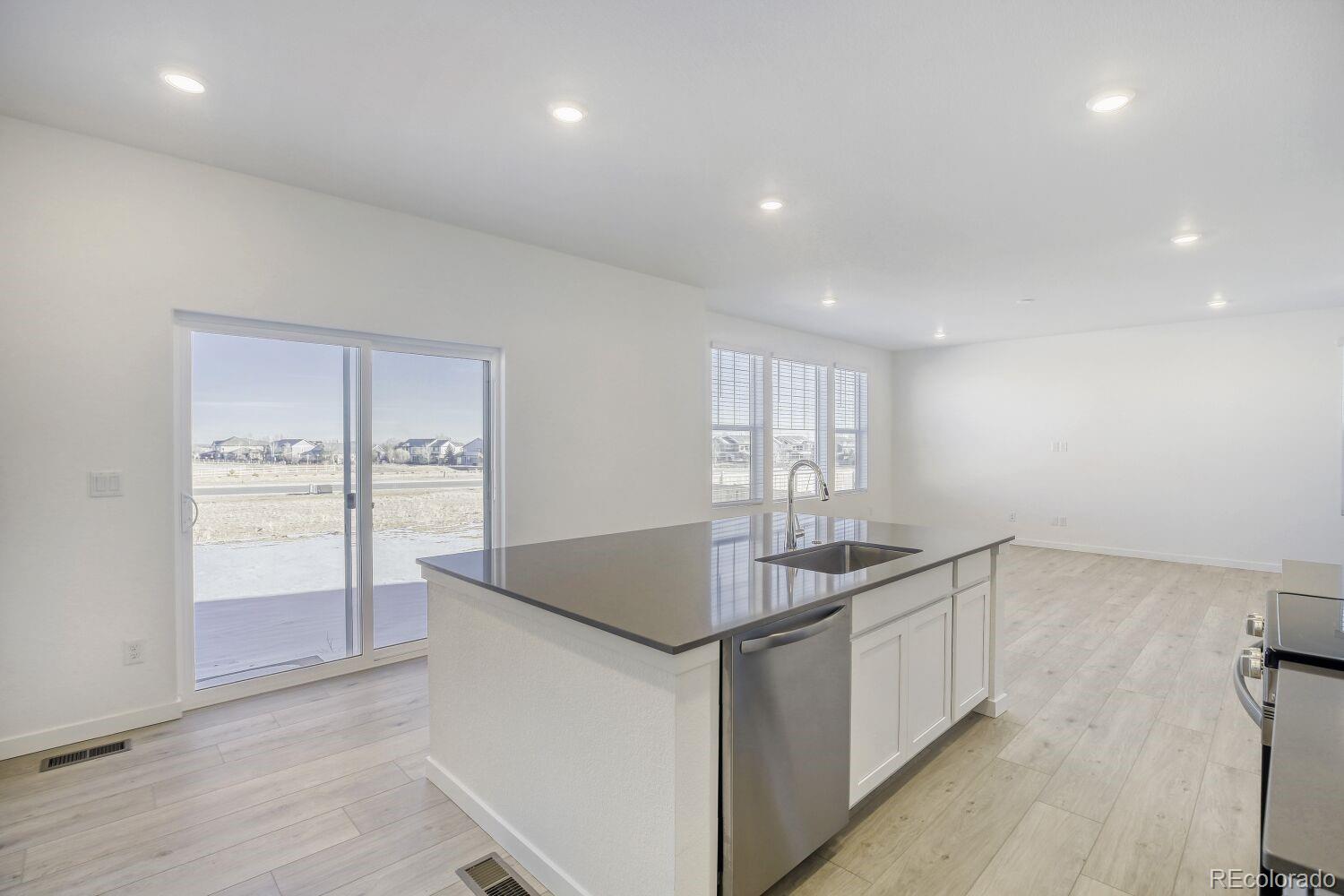 MLS Image #3 for 3551  tabernash drive,loveland, Colorado