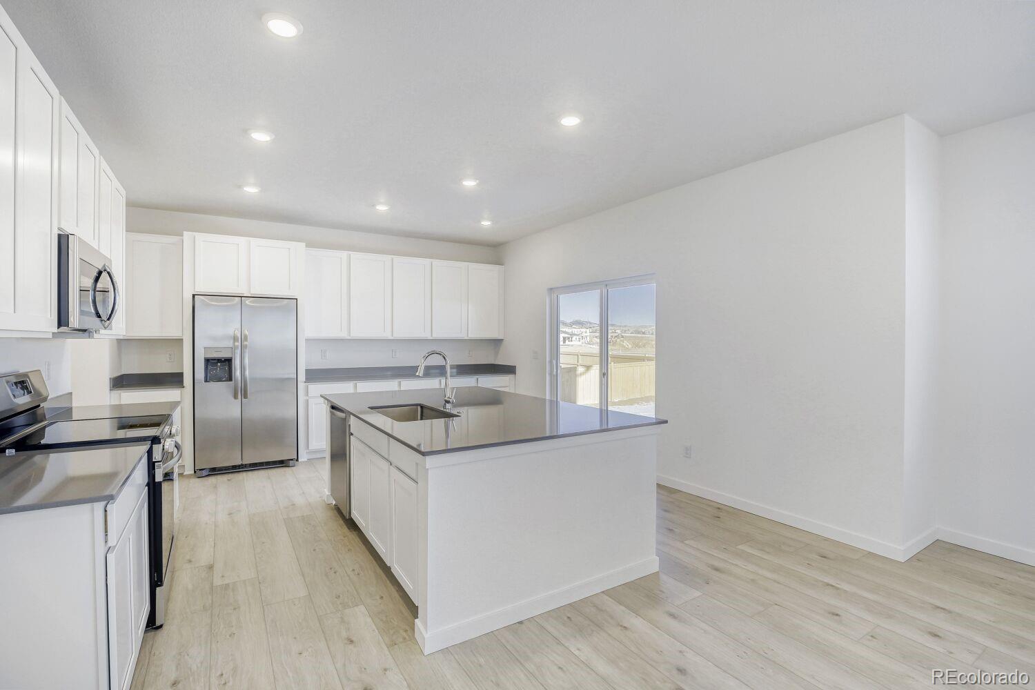 MLS Image #4 for 3551  tabernash drive,loveland, Colorado