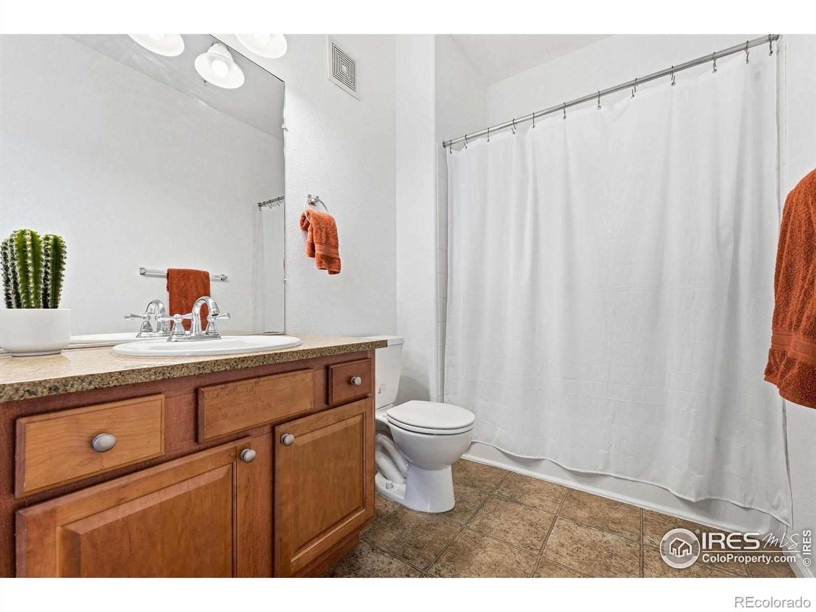 MLS Image #31 for 1425  blue sky circle 15-105,erie, Colorado