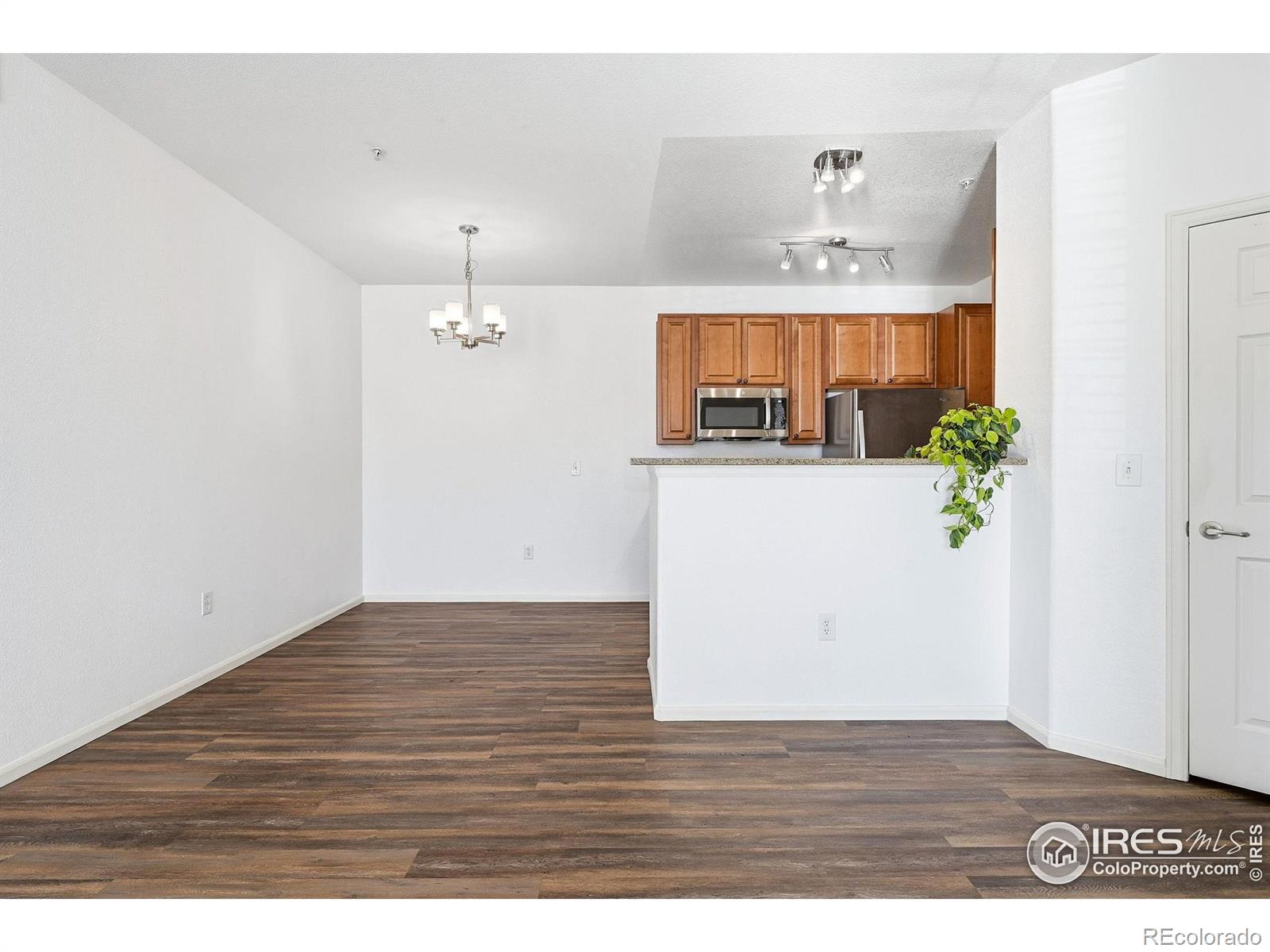 MLS Image #6 for 1425  blue sky circle 15-105,erie, Colorado