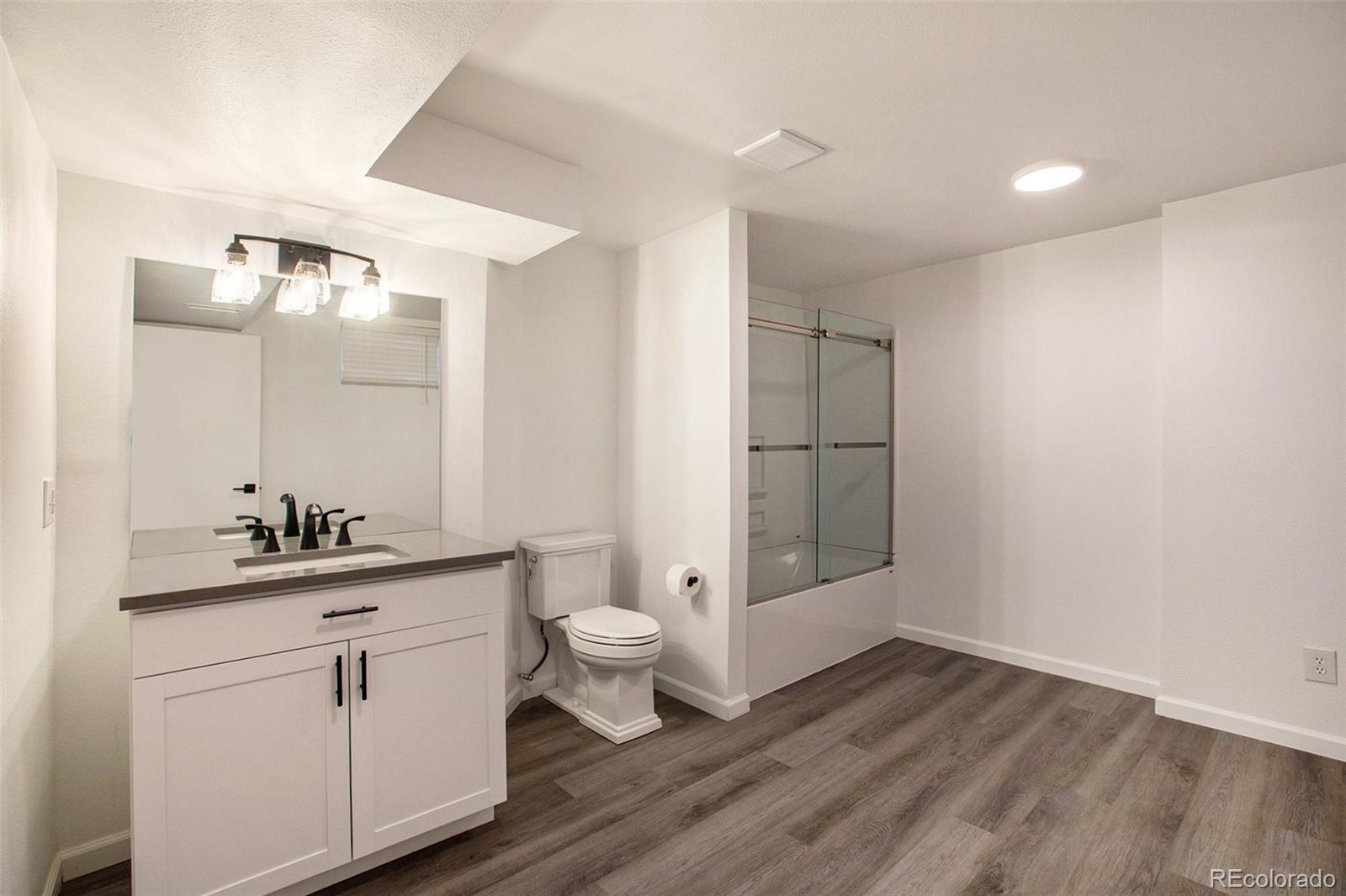 MLS Image #17 for 6483 s sycamore street,littleton, Colorado