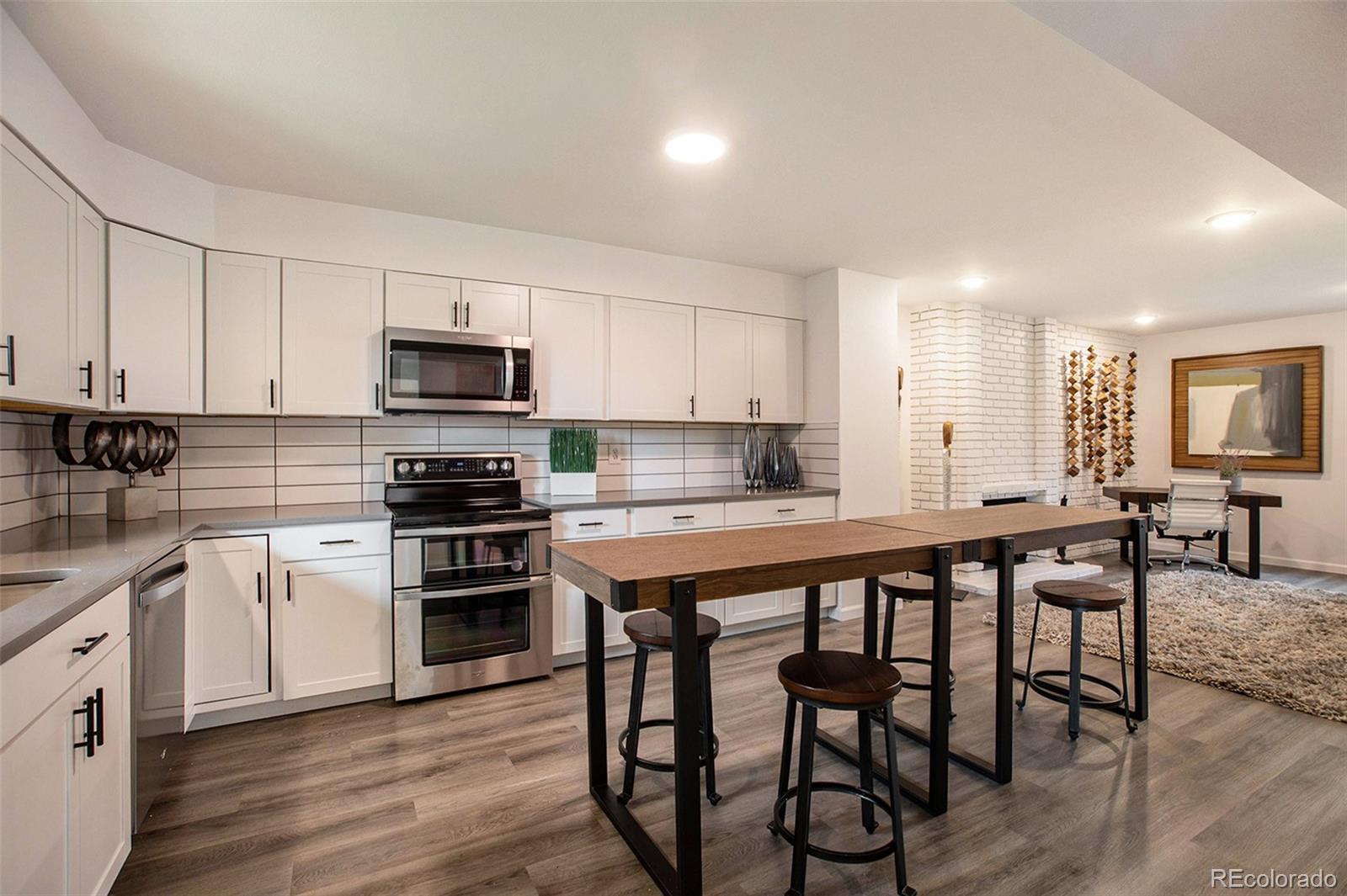 MLS Image #2 for 6483 s sycamore street,littleton, Colorado