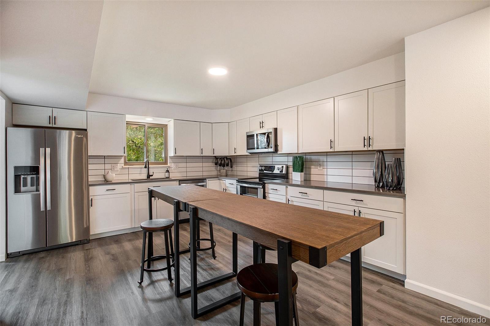 MLS Image #3 for 6483 s sycamore street,littleton, Colorado