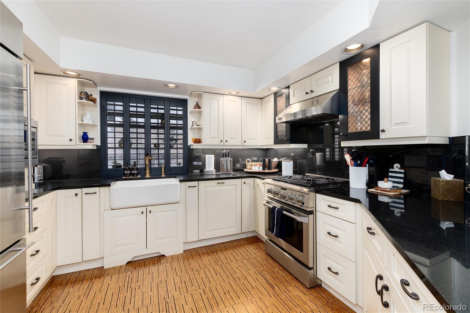MLS Image #11 for 214  madison street ,denver, Colorado