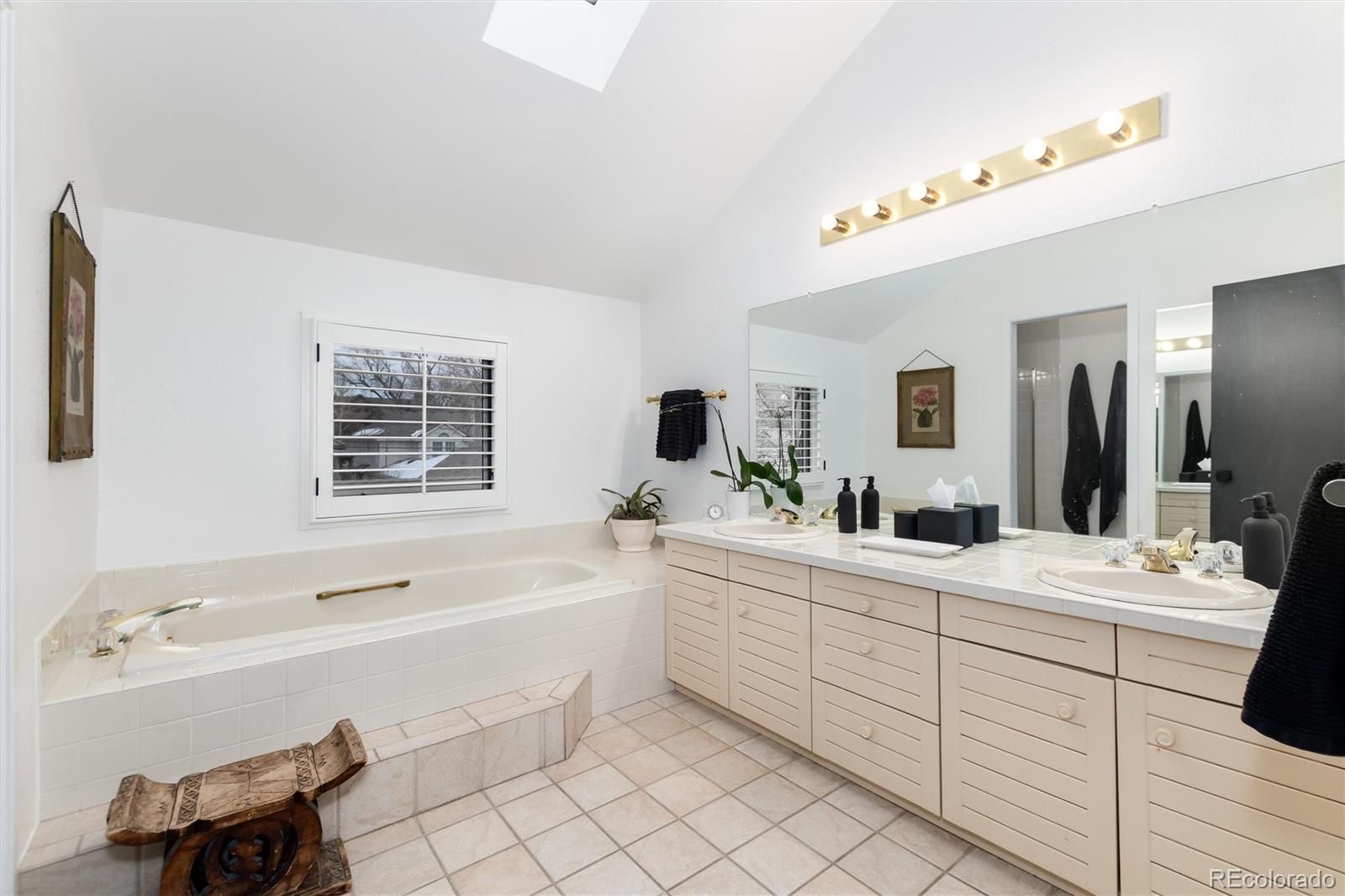 MLS Image #17 for 214  madison street ,denver, Colorado