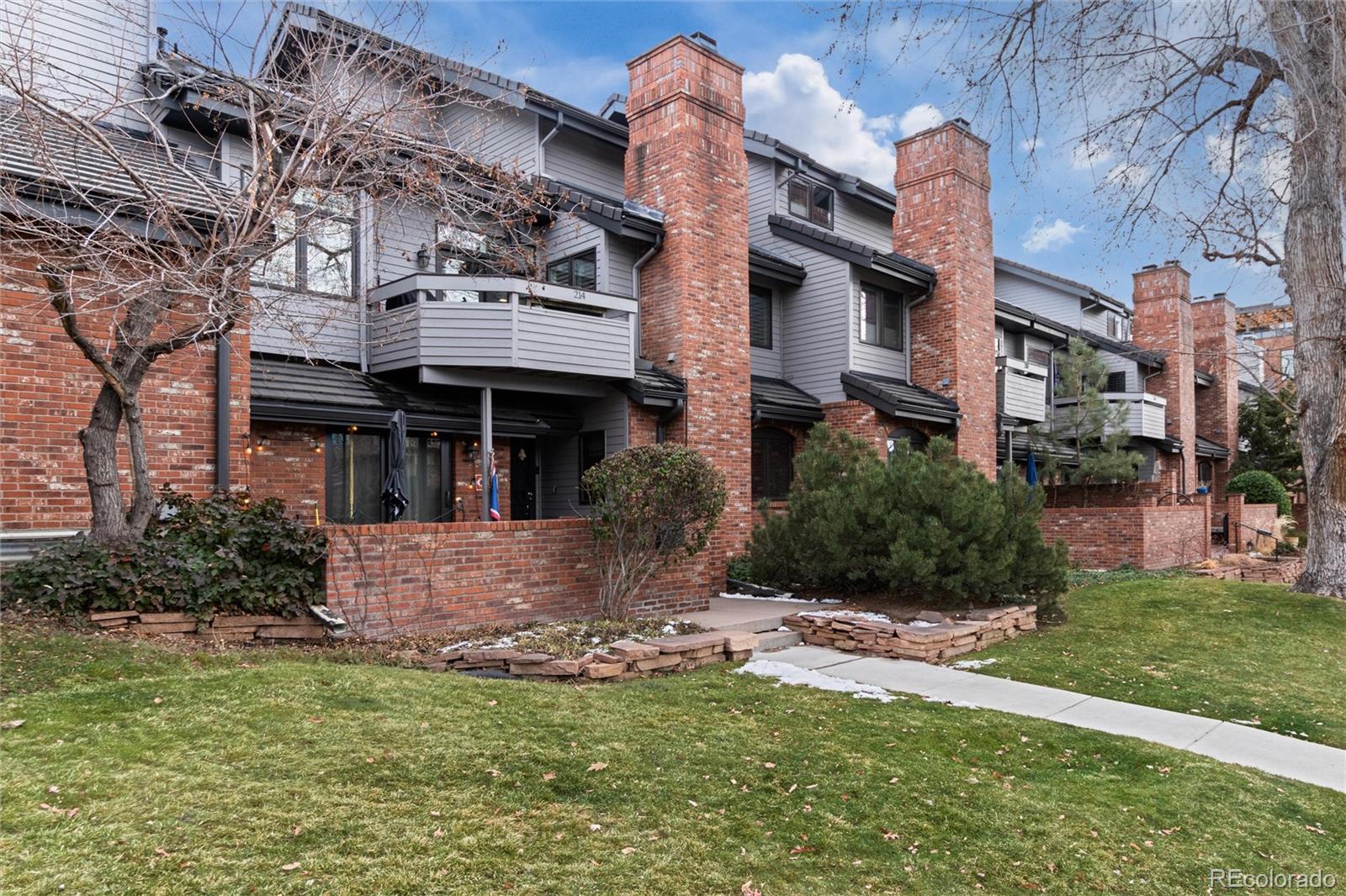 MLS Image #2 for 214  madison street ,denver, Colorado
