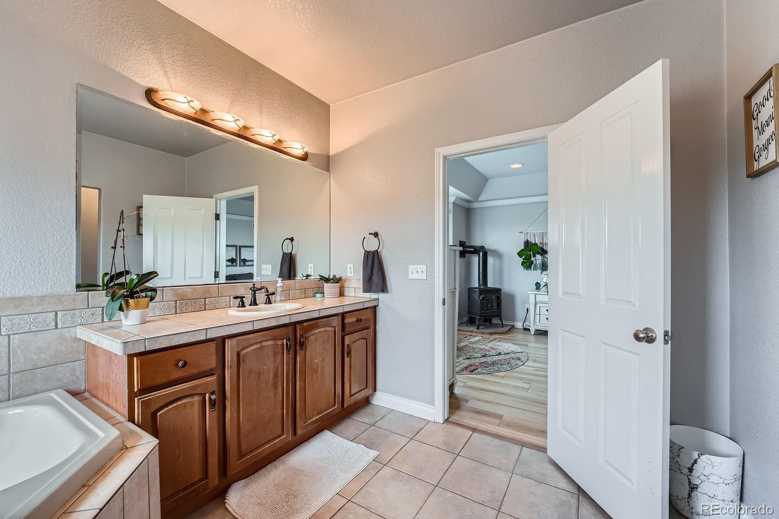 MLS Image #17 for 705  antelope drive,bennett, Colorado