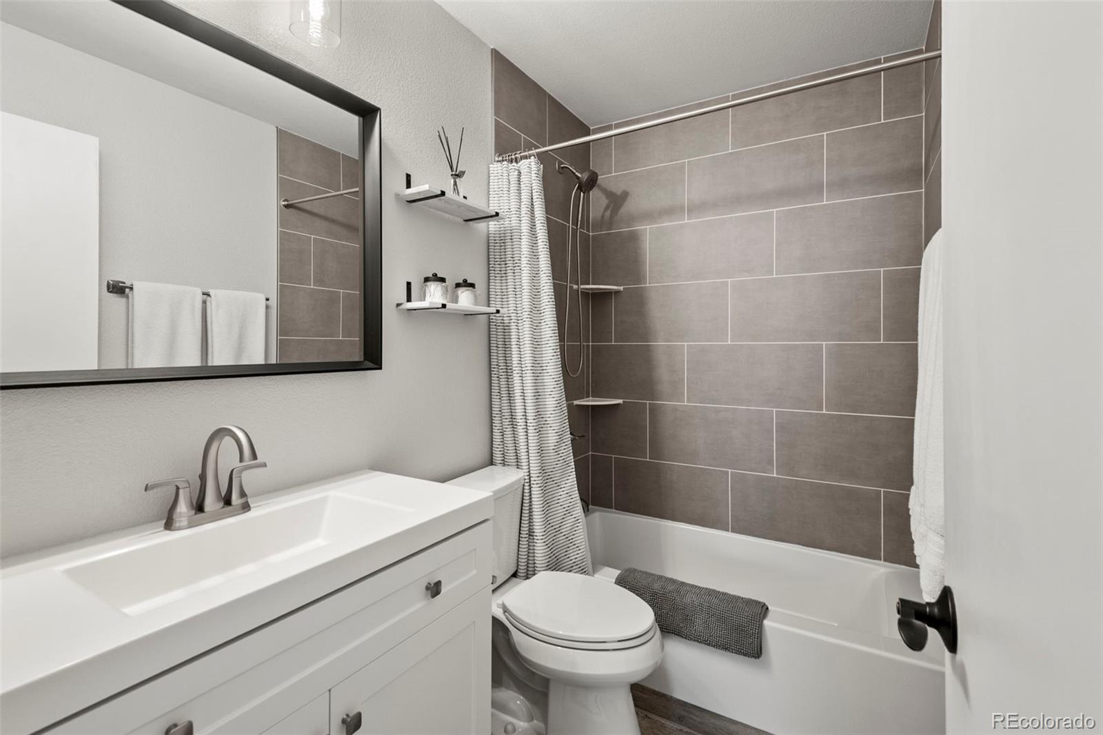 MLS Image #36 for 9158  sugarstone circle,highlands ranch, Colorado