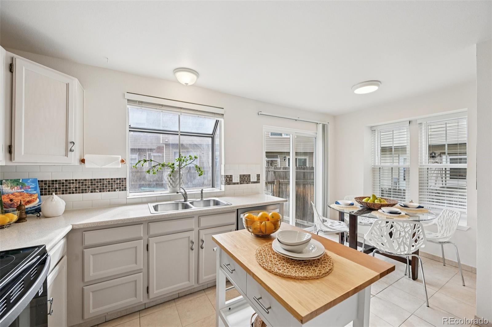 MLS Image #2 for 14358 e pimlico place a125,aurora, Colorado
