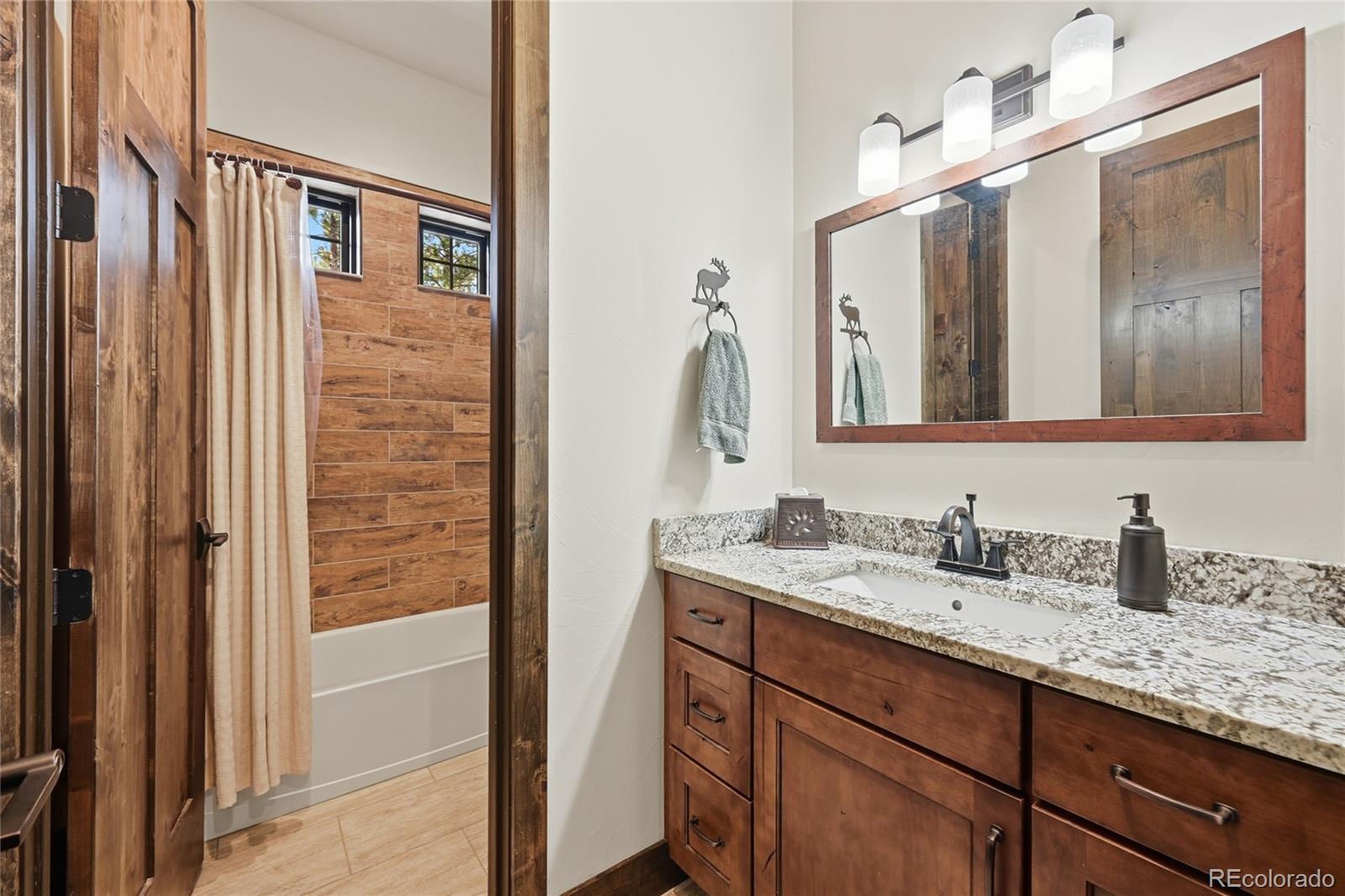 MLS Image #18 for 1372  kenosha drive,larkspur, Colorado