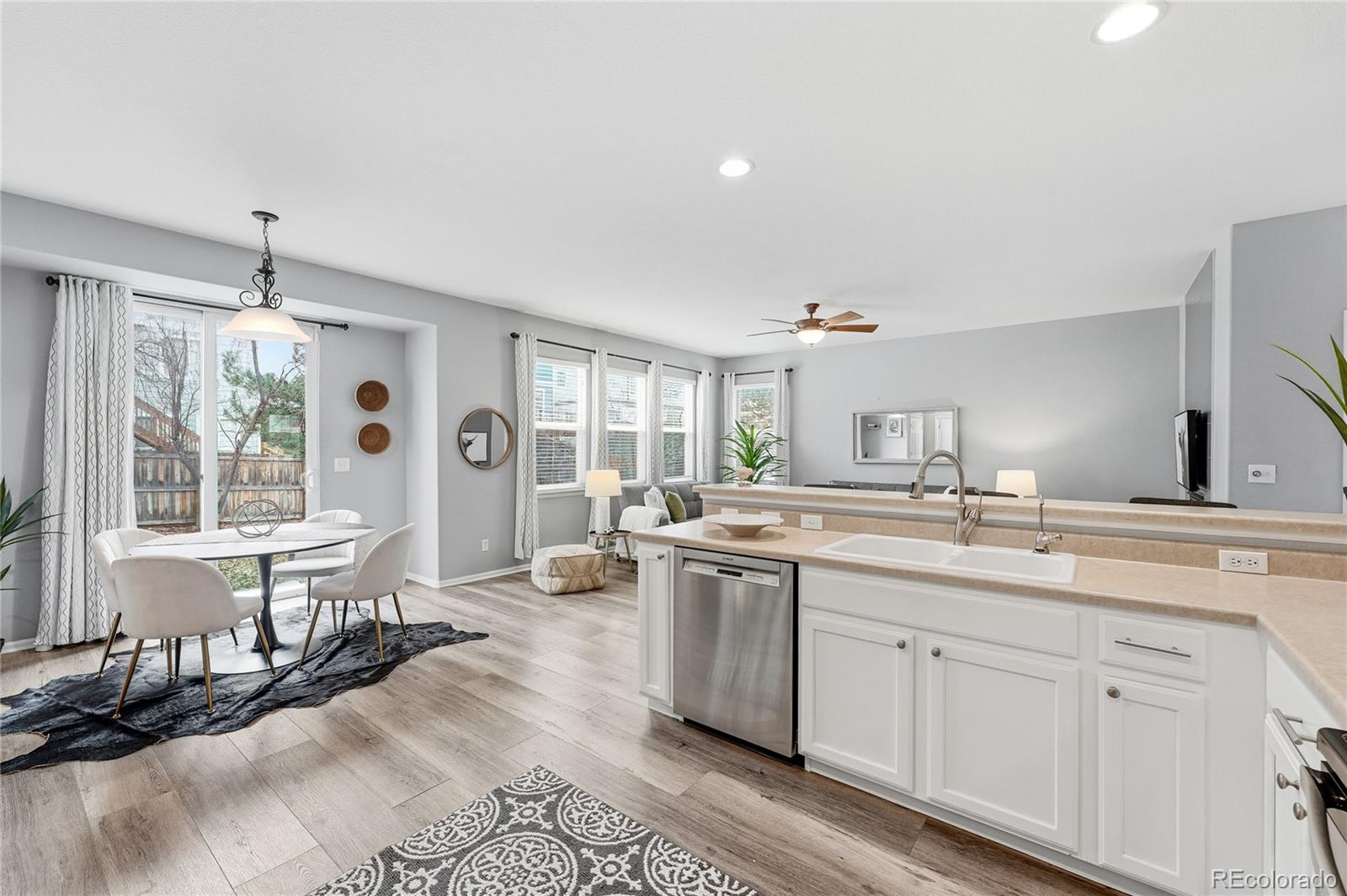 MLS Image #12 for 10557  jaguar drive,lone tree, Colorado