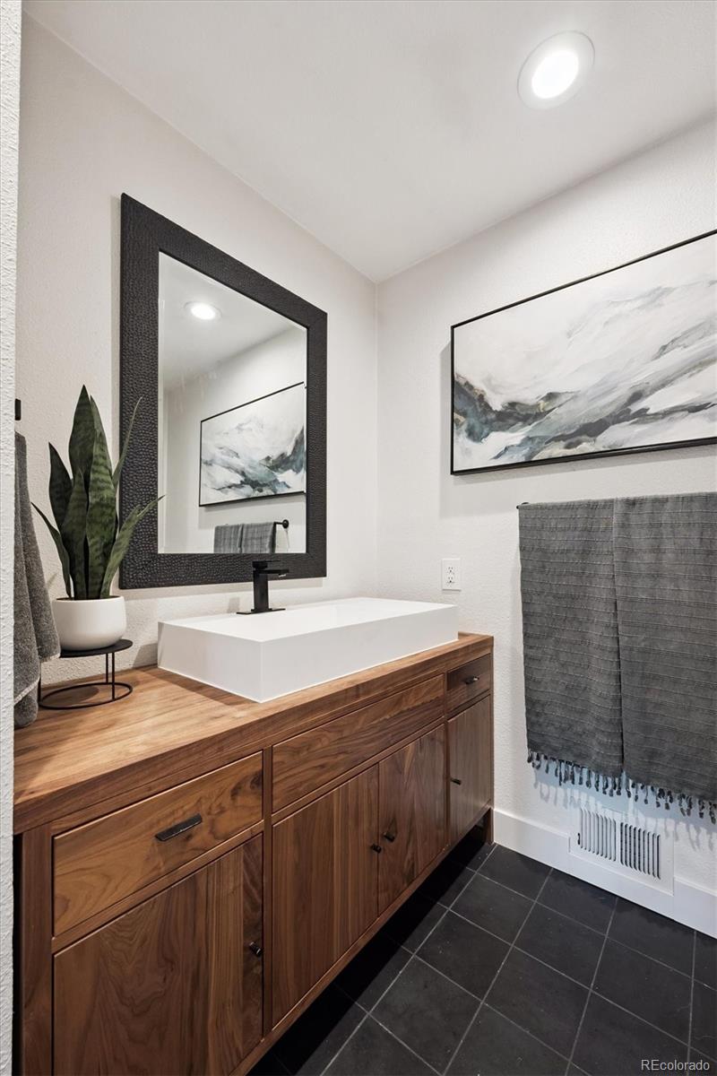 MLS Image #19 for 3675 s hibiscus way,denver, Colorado