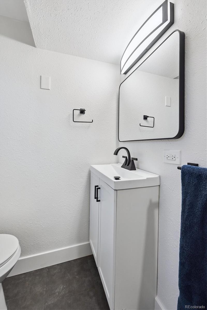 MLS Image #41 for 3675 s hibiscus way,denver, Colorado