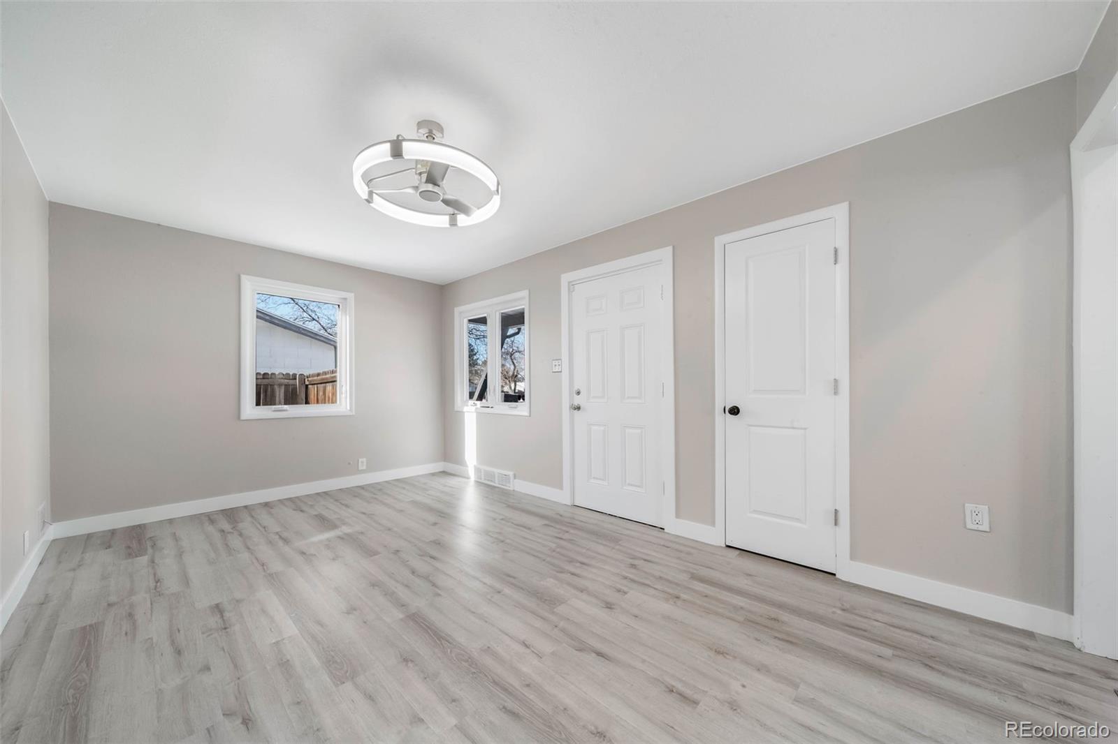 MLS Image #6 for 820  moline street,aurora, Colorado