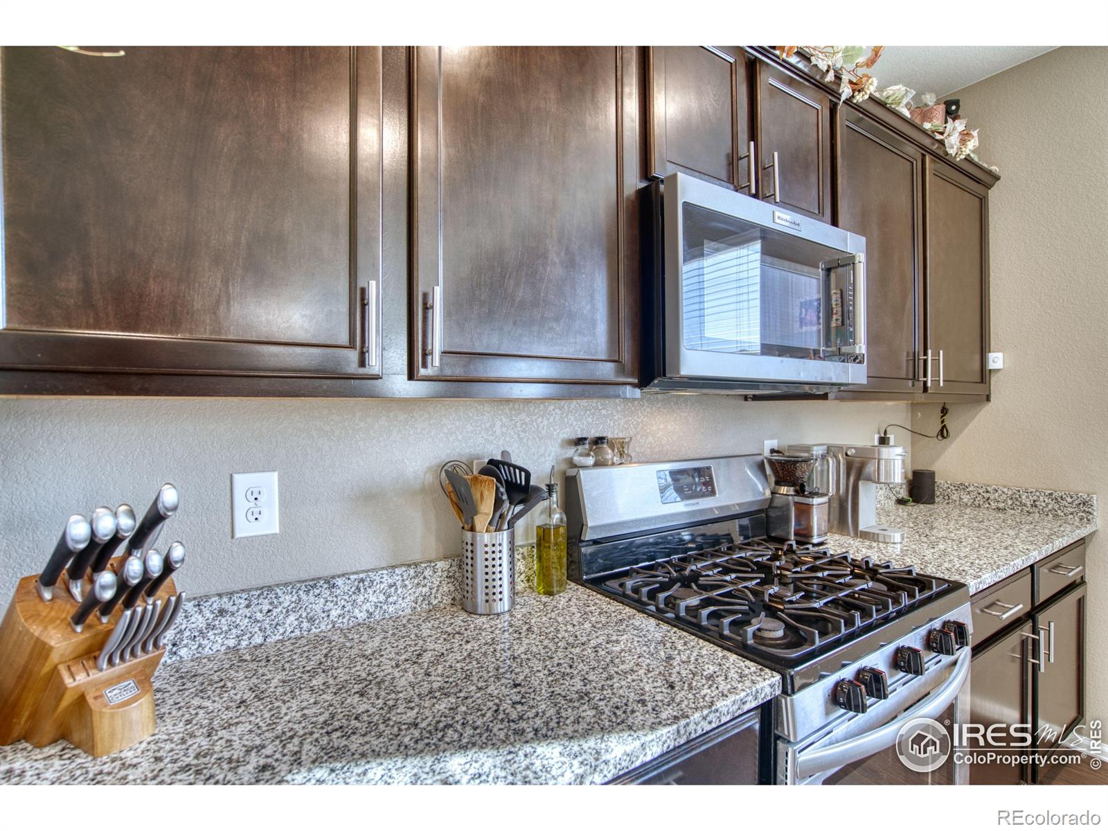 MLS Image #10 for 909  charlton drive,windsor, Colorado