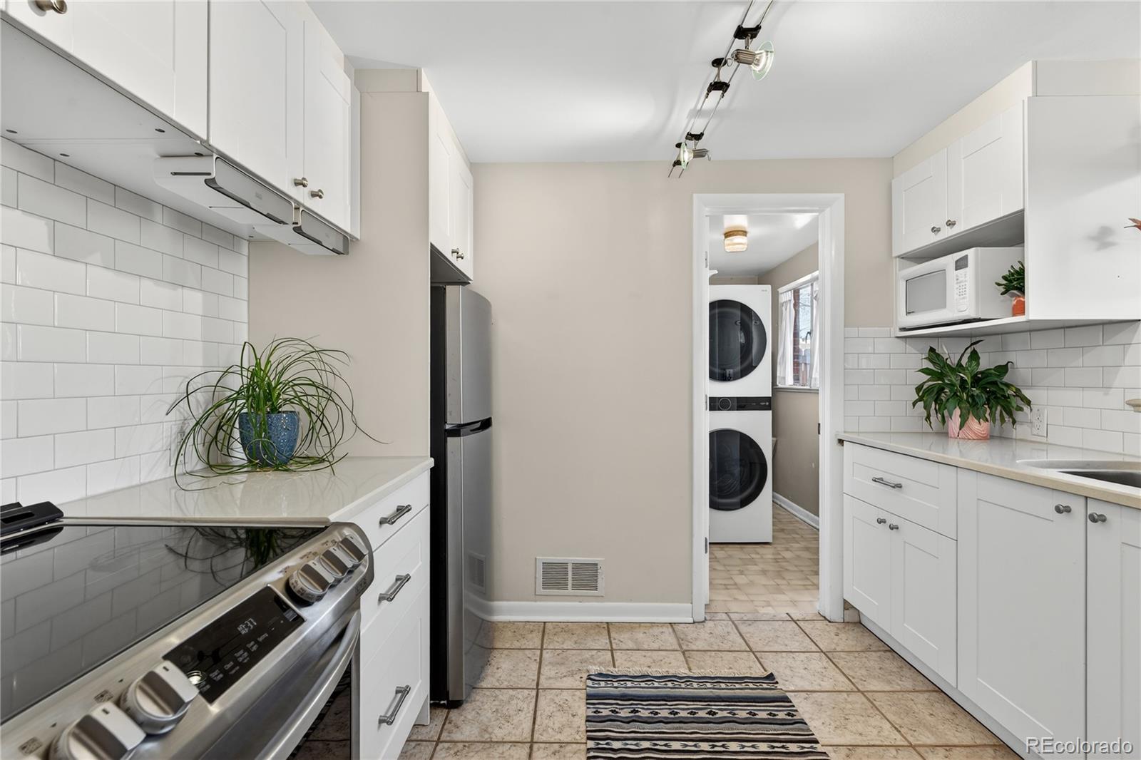 MLS Image #10 for 2479 s humboldt street,denver, Colorado