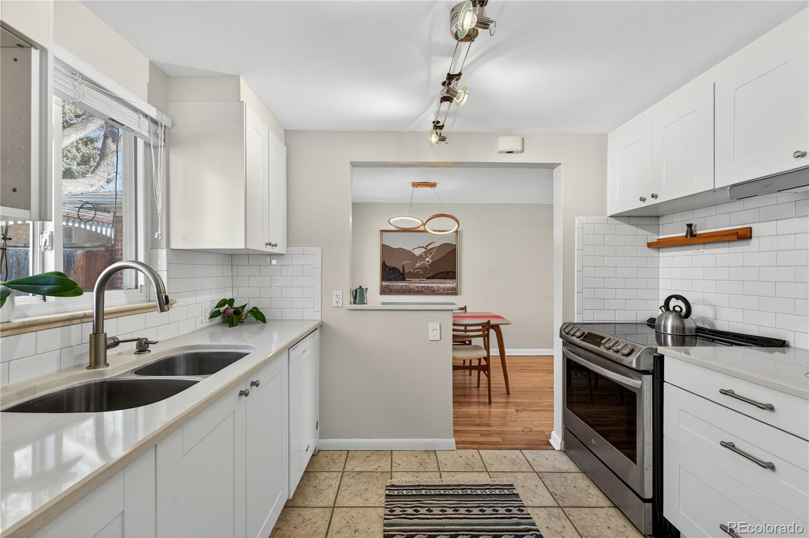 MLS Image #12 for 2479 s humboldt street,denver, Colorado