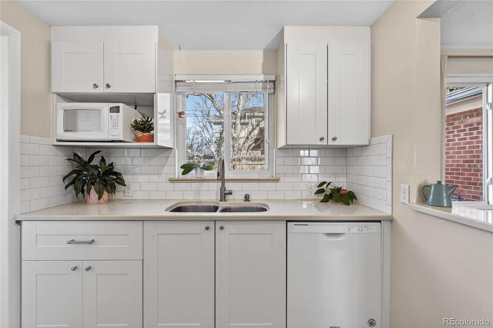 MLS Image #14 for 2479 s humboldt street,denver, Colorado