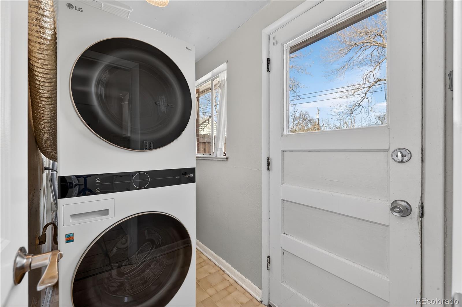 MLS Image #16 for 2479 s humboldt street,denver, Colorado