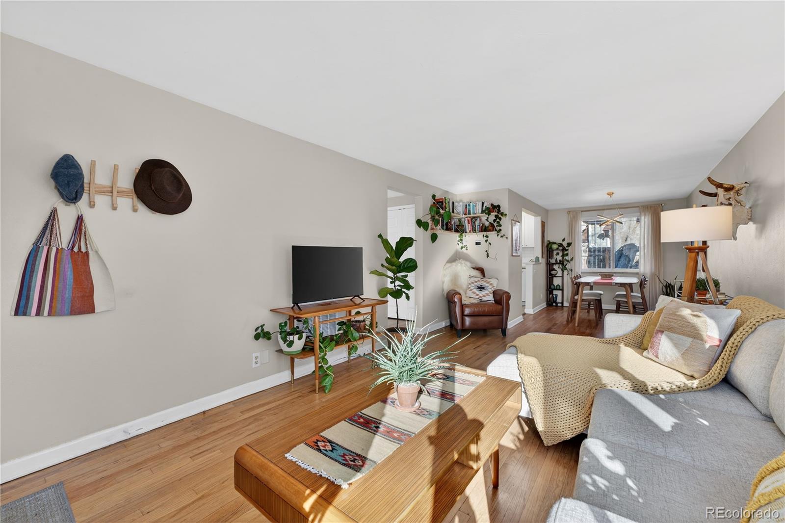 MLS Image #2 for 2479 s humboldt street,denver, Colorado