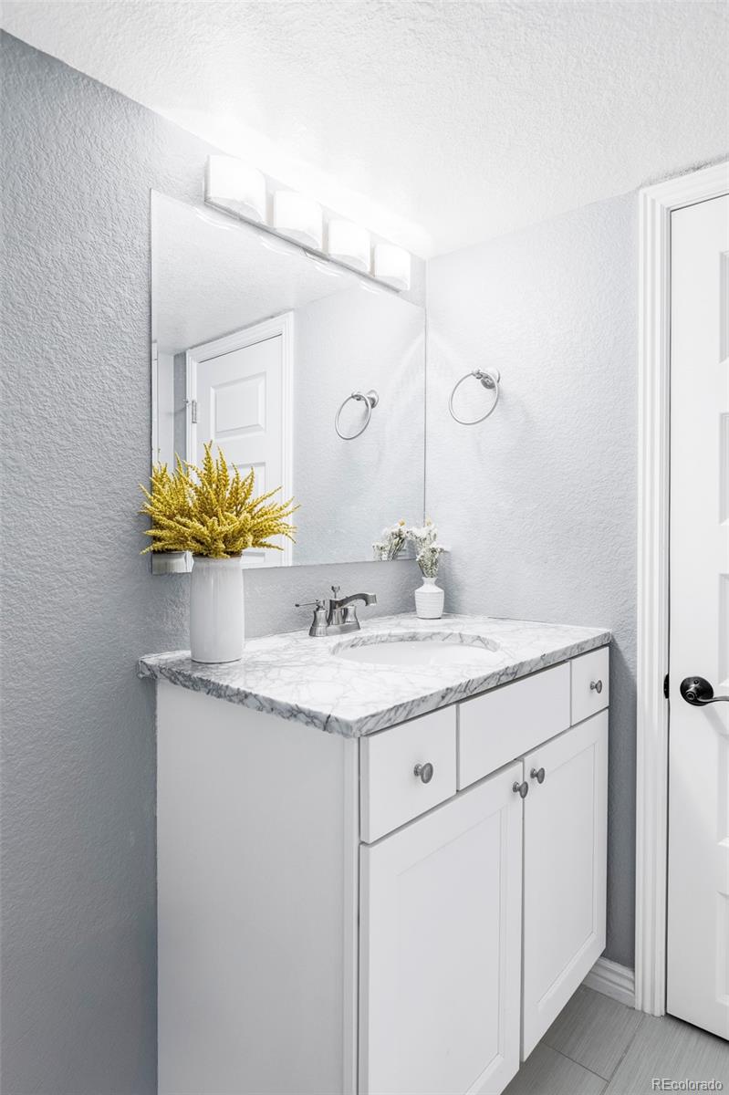 MLS Image #18 for 3450 w hayward place,denver, Colorado