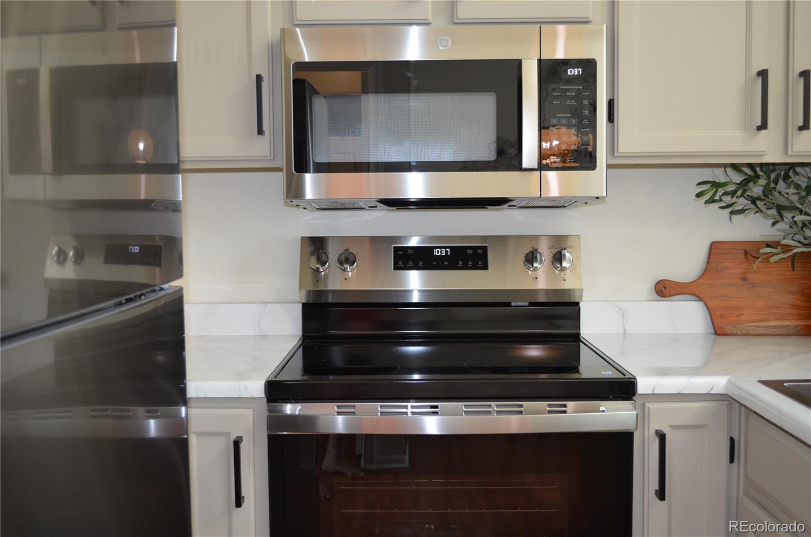MLS Image #8 for 839  summer drive 1f,highlands ranch, Colorado