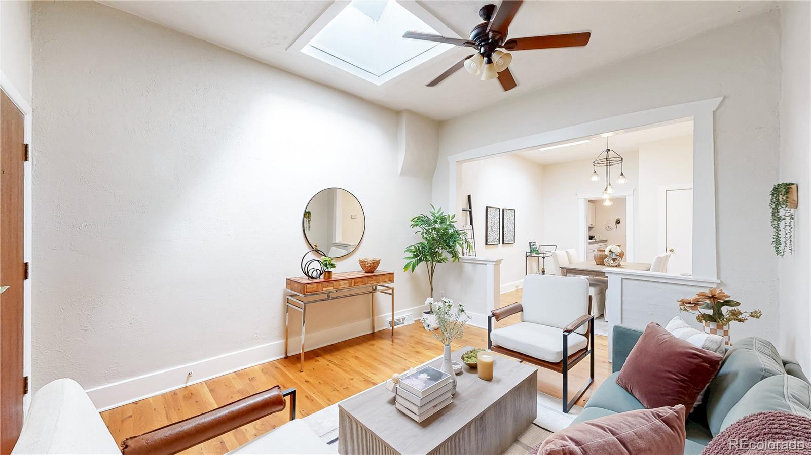 MLS Image #3 for 39 n clarkson street,denver, Colorado