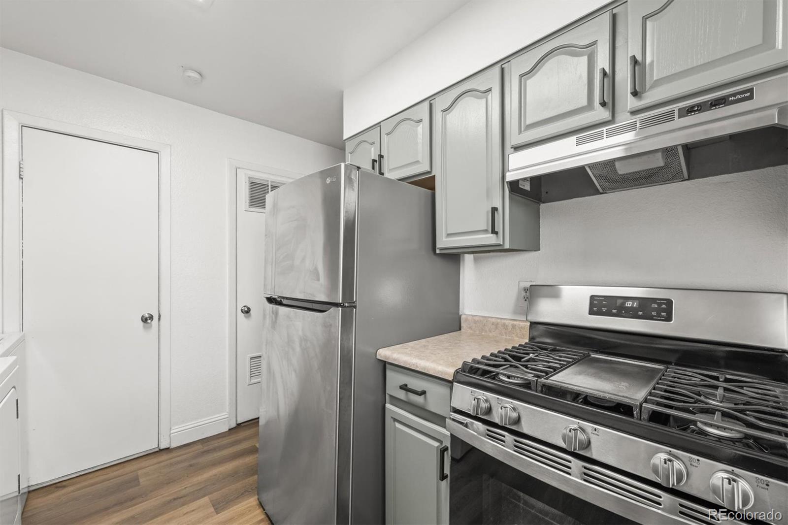 MLS Image #6 for 8075  wolff street,westminster, Colorado