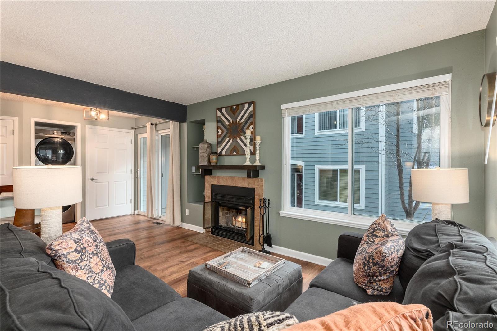 MLS Image #4 for 8500 e jefferson avenue,denver, Colorado