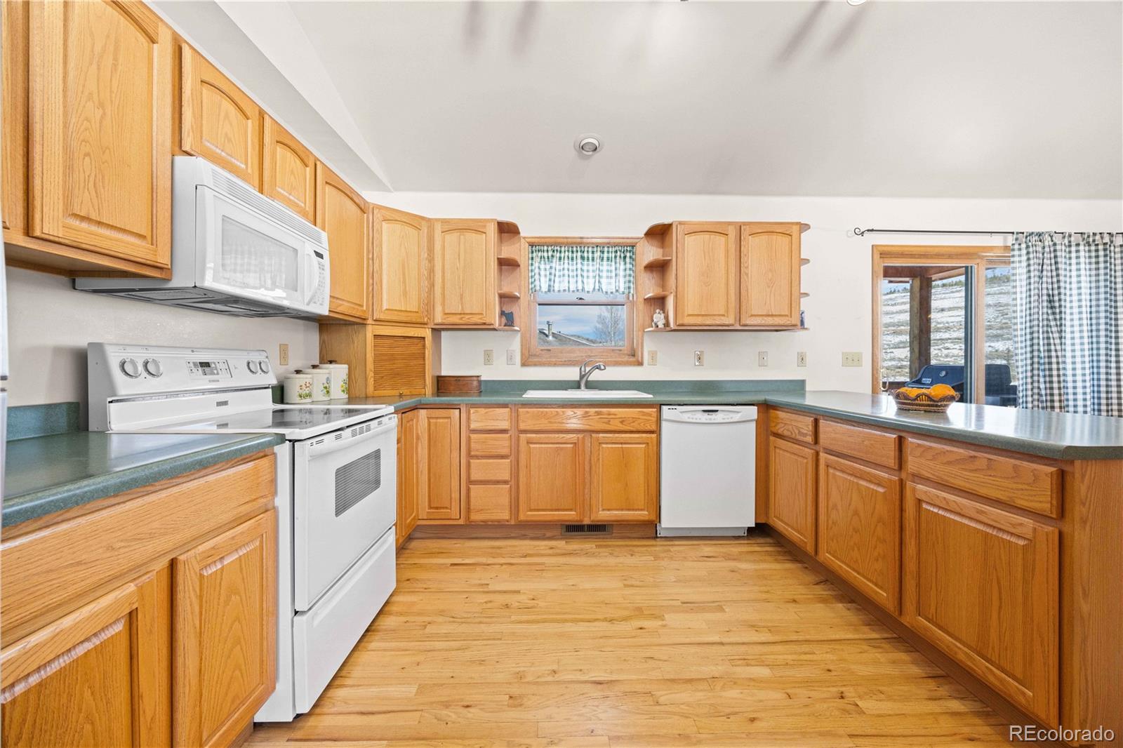 MLS Image #10 for 113  beaver drive,granby, Colorado
