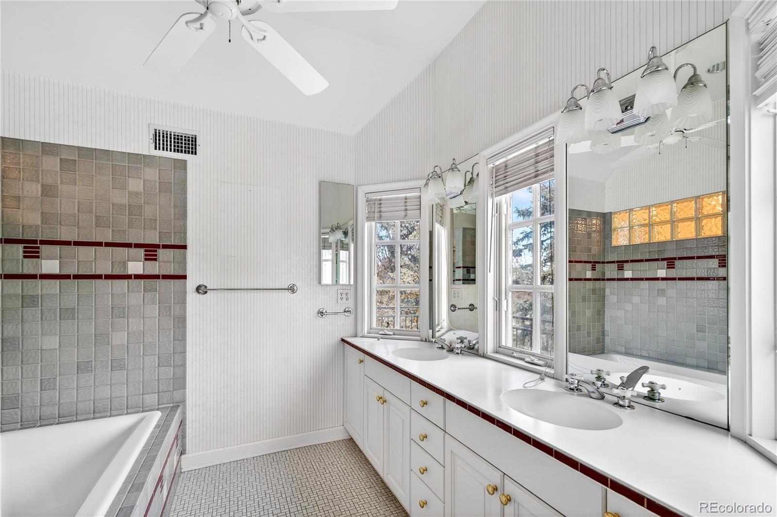 MLS Image #37 for 810  bonnie brae boulevard,denver, Colorado